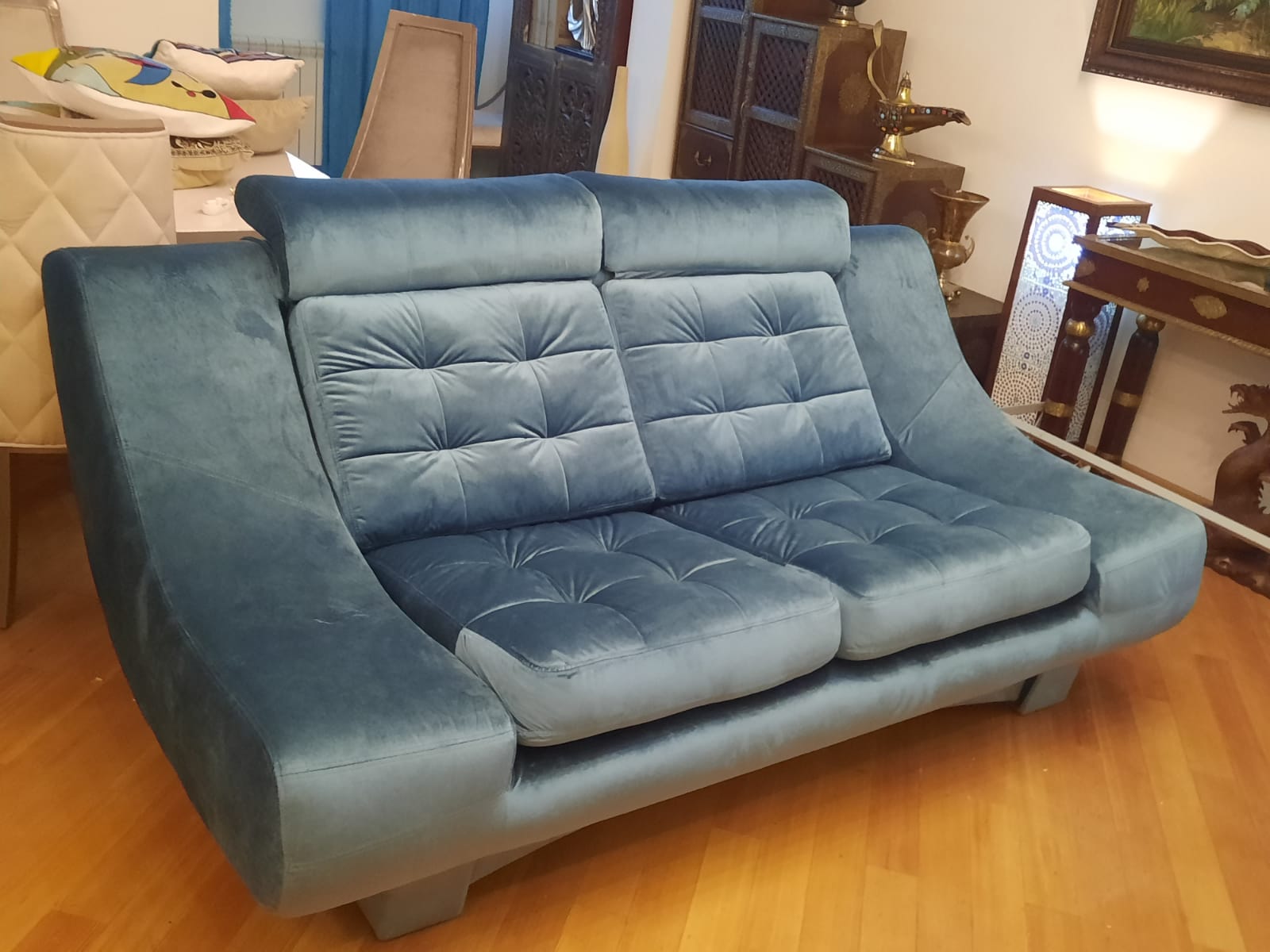 Обивка дивана на дому. Армавир